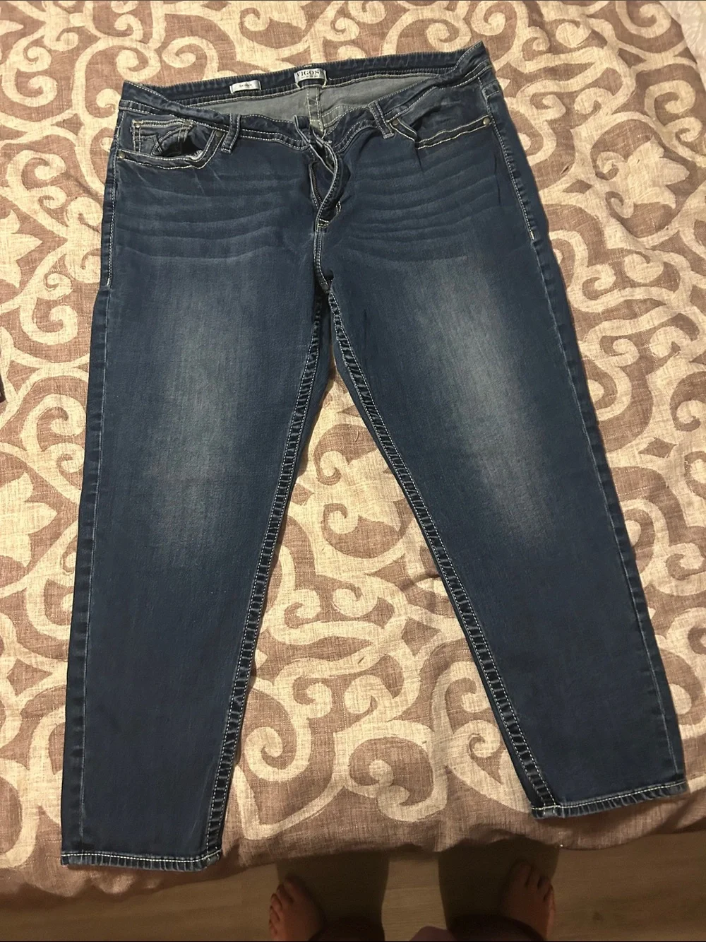 Vigoss Women's Medium Wash Skinny Jeans